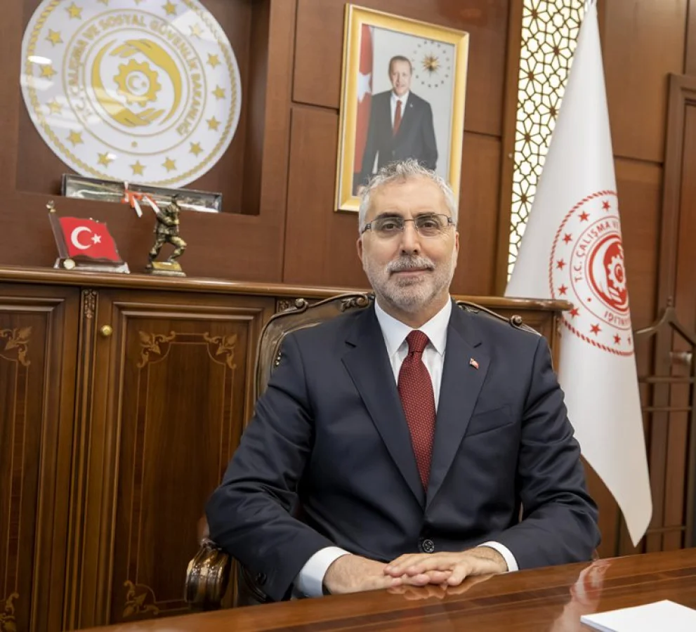 Vedat Işıkhan Kimdir?
