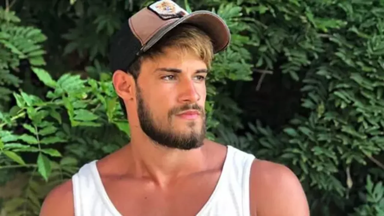 Batuhan Karacakaya Kimdir?