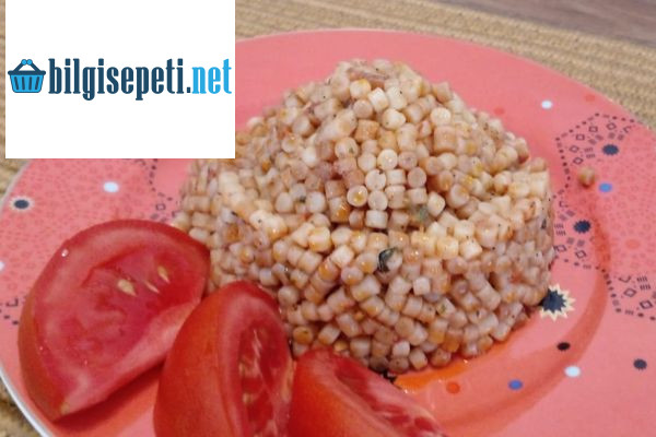 Domatesli Kuskus Pilavı