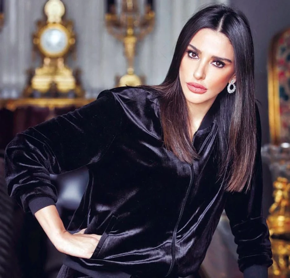 Aslıhan Doğan Kimdir?