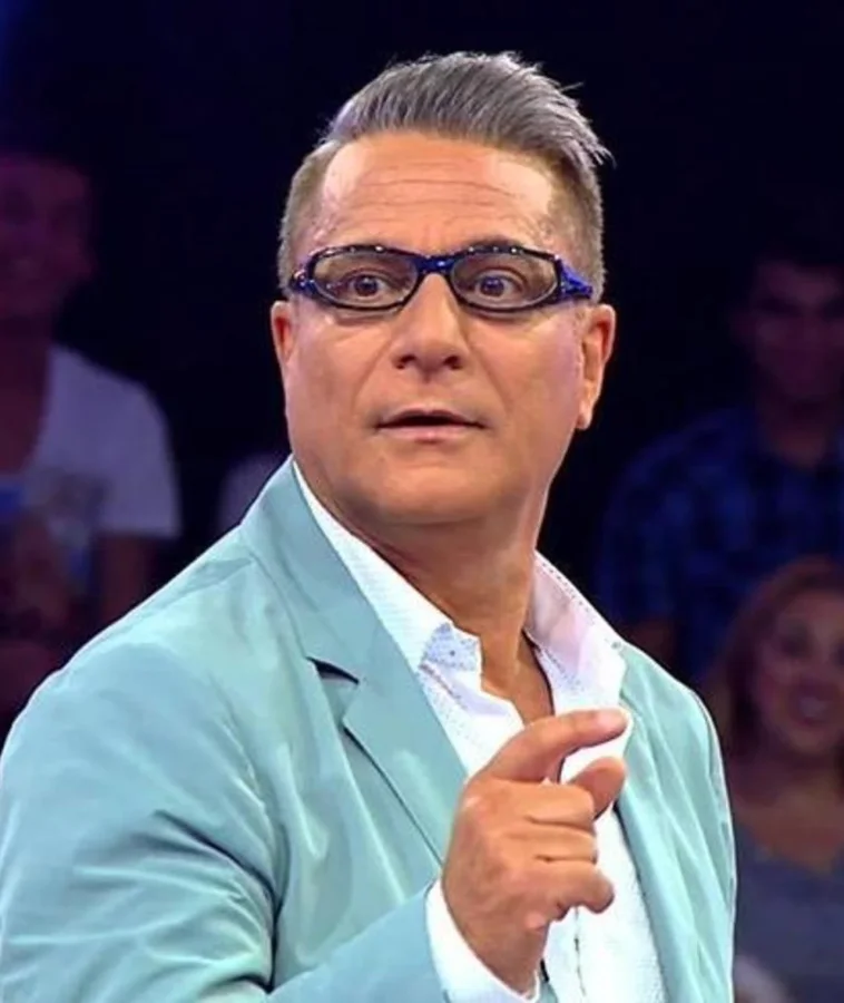 Mehmet Ali Erbil Kimdir?