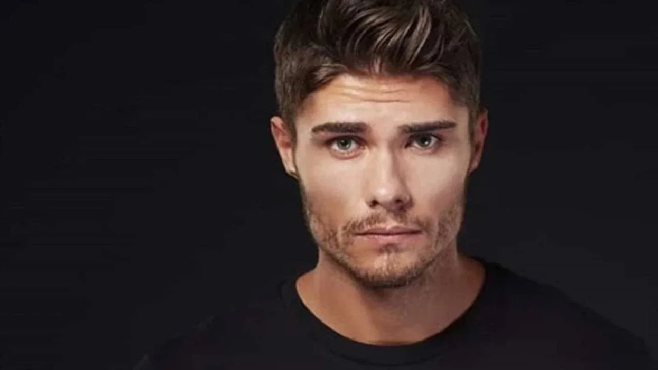 Barış Murat Yağcı Kimdir?